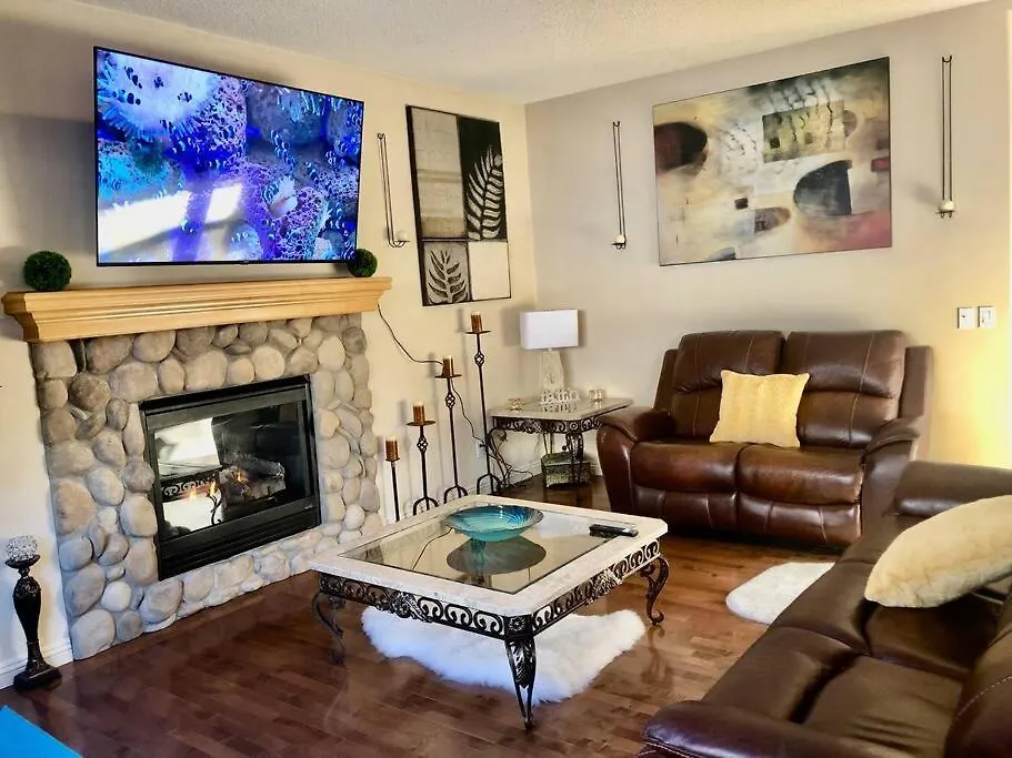 2500 Sq House In Springbank Hill Bl 261818 Villa Calgary